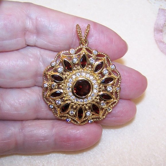 Sterling Silver Vermeil Red / Clear Cubic Zirconia CZ Round Pendant - Picture 4 of 9